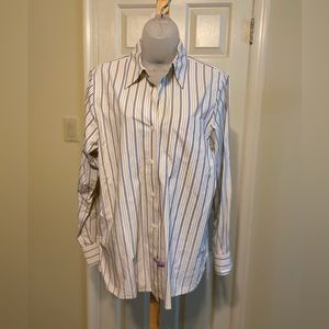 Chelsea Campbell - Woman white button down shirt w/stripes yellow/cream/…